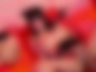 Live cam show with Dolly-Mae - Fingers on Camsoda