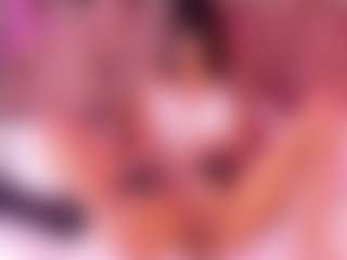 Live cam show with Dolly-Mae - Handjob on StripNow