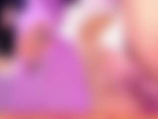Live cam show with Dolly-Mae - Fingers on Dolls Live
