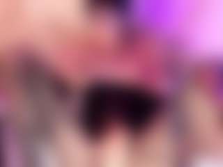 Dolly-Mae's Live Sex Cam Show