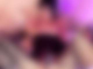 Dolly-Mae's Live Sex Cam Show