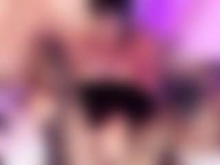 Dolly-Mae's Live Sex Cam Show