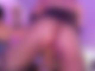 Dolly-Mae's Live Sex Cam Show