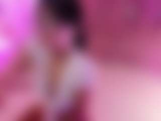 Dolly-Mae's Live Sex Cam Show