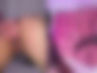 Dolly-Mae's Live Sex Cam Show