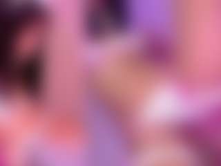 Live cam show with Dolly-Mae - Fingers on Camsoda.co