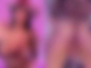 Live cam show with Dolly-Mae - Strip on Camsoda