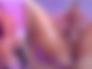 Dolly-Mae's Live Sex Cam Show