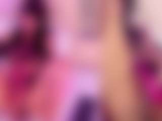 Dolly-Mae's Live Sex Cam Show