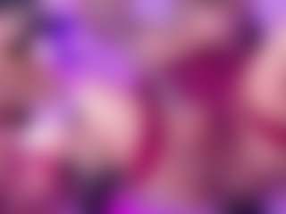 Live cam show with Dolly-Mae - Small Tits on Hubzter Live