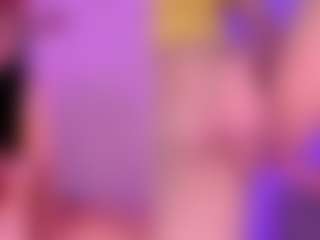 Live cam show with Dolly-Mae - Flirty on Camsoda