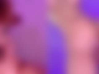 Live cam show with Dolly-Mae - Skinny on Camsoda
