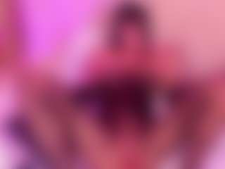 Live cam show with Dolly-Mae - Squirt on Camsoda