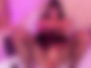 Dolly-Mae's Live Sex Cam Show
