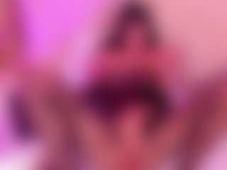 Dolly-Mae's Live Sex Cam Show