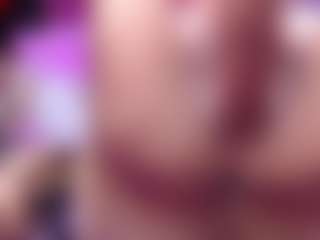 Dolly-Mae's Live Sex Cam Show