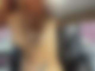 Live cam show with F E R N A N D A - Colombia on Mixed Magazine Live
