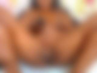 goodes-eboni's Live Sex Cam Show