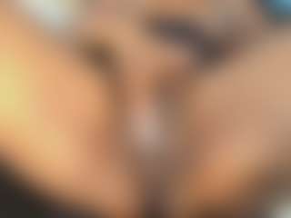 goodes-eboni's Live Sex Cam Show