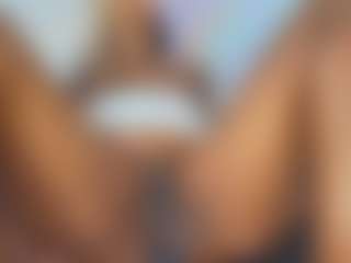 goodes-eboni's Live Sex Cam Show