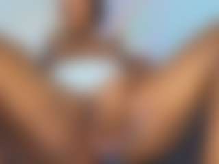 goodes-eboni's Live Sex Cam Show