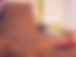 Live cam show with vahiolet-fuentes1 - Nipple Piercings on Streamer API