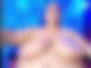 Ana MILF webcam performer live streaming