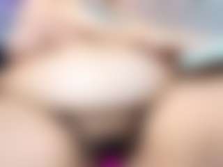 Live cam show with Ana - Hairy Pussy BBW on Camsoda