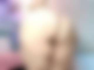 Live cam show with Ana - Middle Aged on Camming Site