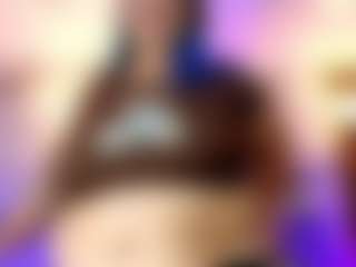 Ana MILF webcam performer live streaming