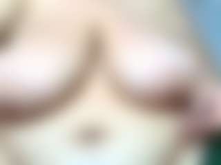 Live cam show with Ana - Hairy Pussy MILF on Ass Tok