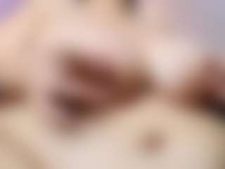 Live cam show with Ana - Camel Toe on crypto-cams