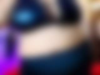 Ana MILF webcam performer live streaming