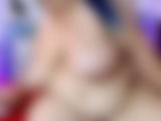 Live cam show with Ana - Mature on madthumbs