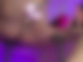 Live cam show with Mhia-Rey - Striptease on iamadamtest123.com