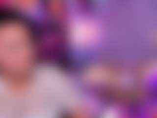 Live cam show with Mhia-Rey - BBW on Camsoda