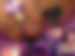 Mhia-Rey's Live Sex Cam Show