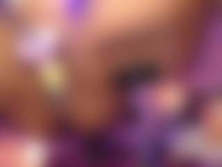 Mhia-Rey's Live Sex Cam Show