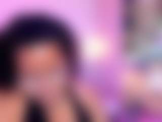 Live cam show with Mhia-Rey - Twerk on chickslive.net