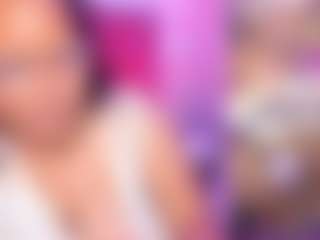 Mhia-Rey's Live Sex Cam Show