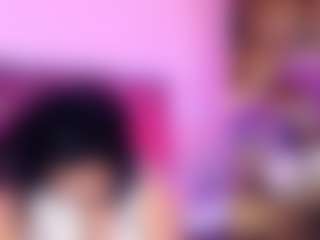 Live cam show with Mhia-Rey - BBW on CamClone