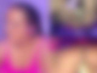 Mhia-Rey's Live Sex Cam Show