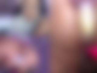 Live-camshow met Mhia-Rey - Anal Toys op Camsoda