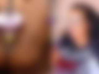 Live cam show with Mhia-Rey - Squirt on Dolls Live