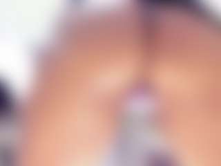Mhia-Rey's Live Sex Cam Show