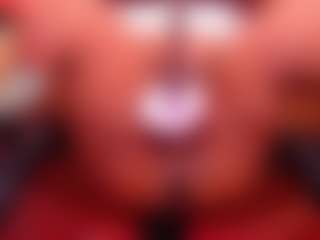 Live cam show with Mhia-Rey - Erotic Dance on slutload