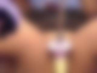 Mhia-Rey's Live Sex Cam Show
