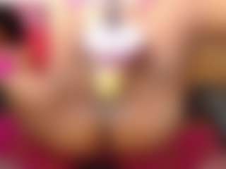 Mhia-Rey's Live Sex Cam Show