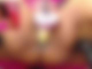 Mhia-Rey's Live Sex Cam Show