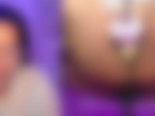 Live cam show with Mhia-Rey - Amateur on livesuperchat.net